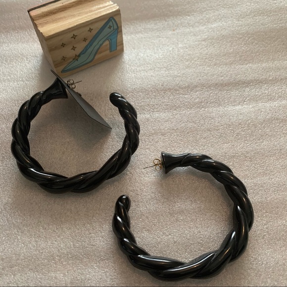 Vintage Boho Chucky Twist Plastic Pave Hoop Earrings - Picture 4 of 9